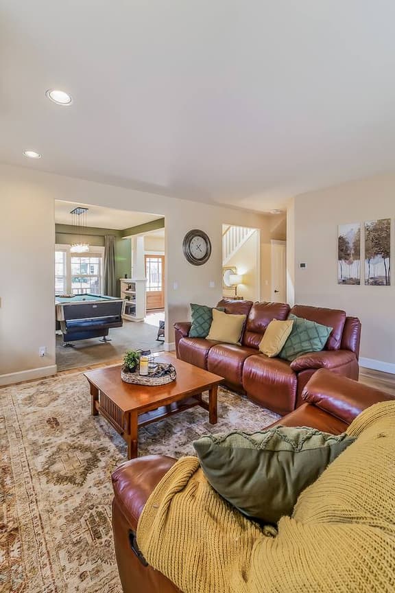 Gather! A Welcoming Home - King Beds - Pool Table! - Image 1